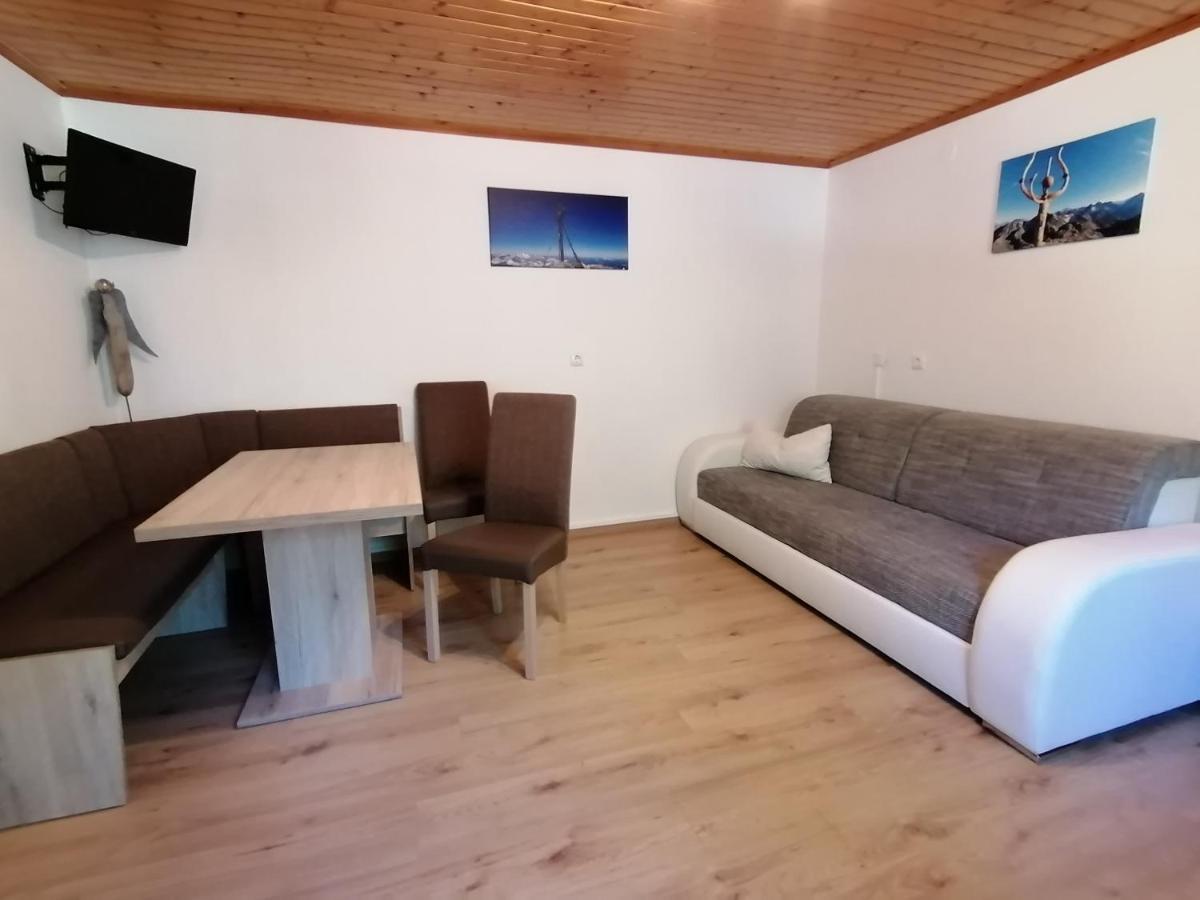 Ferienwohnung Prast Ainet 외부 사진
